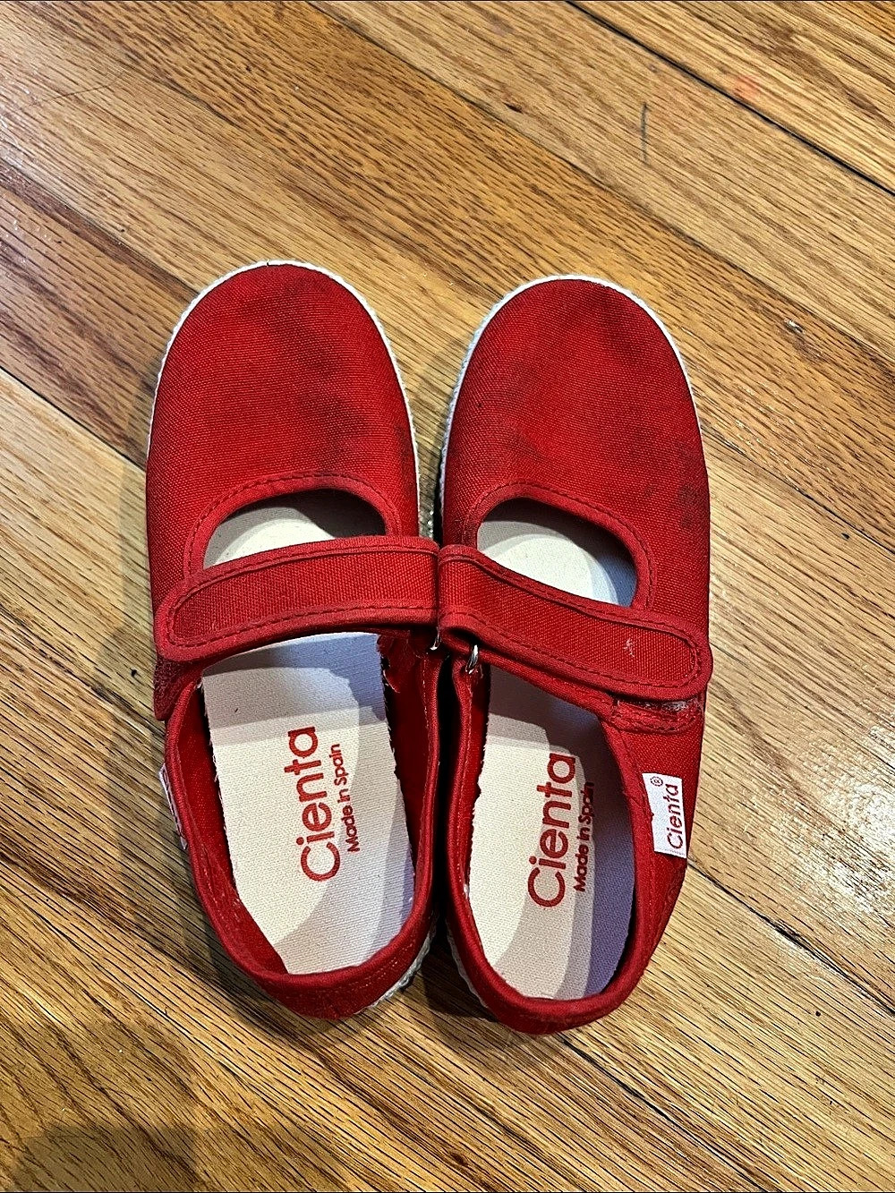 Cienta Kids Red Canvas Mary Jane Size 31